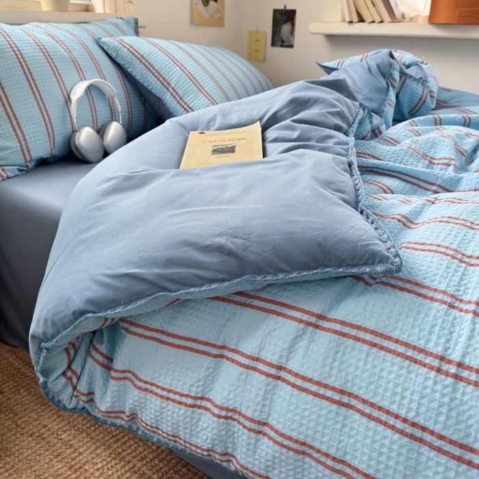 91家纺网 家纺一手货源 找家纺 曼之夏 2026新款A类全棉华夫格提花贝壳边四件套 风月-兰