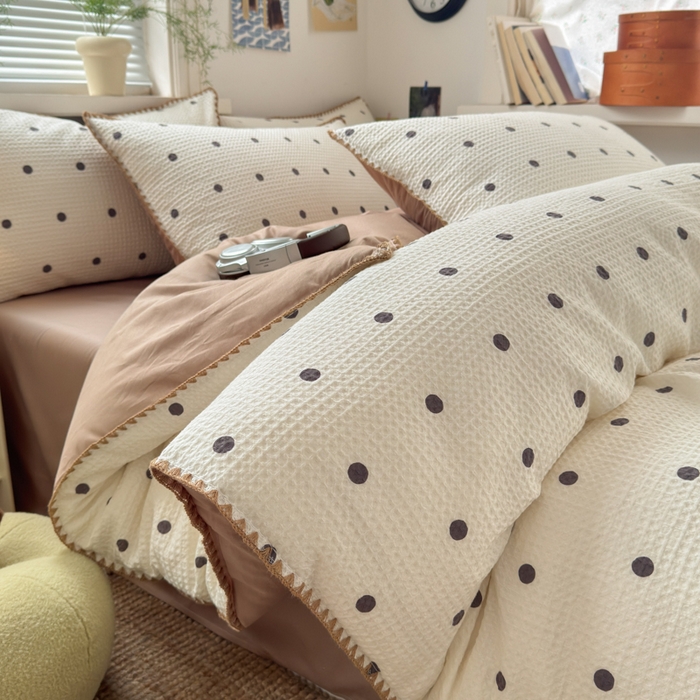 91家纺网 家纺一手货源 找家纺 曼之夏 2026新款A类全棉华夫格提花贝壳边四件套 卡布-白