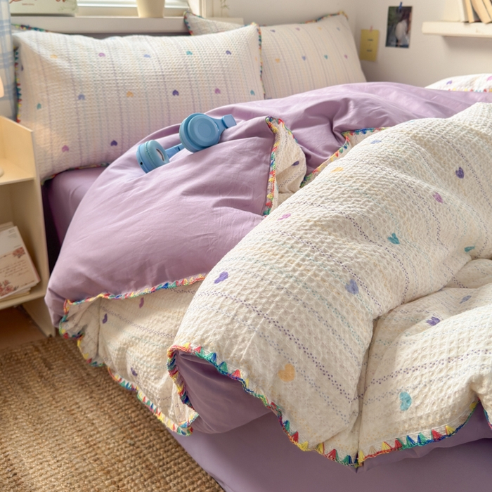 91家纺网 家纺一手货源 找家纺 曼之夏 2026新款A类全棉华夫格提花贝壳边四件套 伊柠