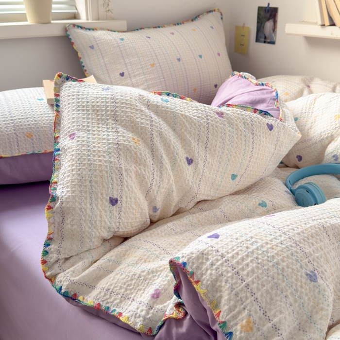 91家纺网 家纺一手货源 找家纺 曼之夏 2026新款A类全棉华夫格提花贝壳边四件套 伊柠