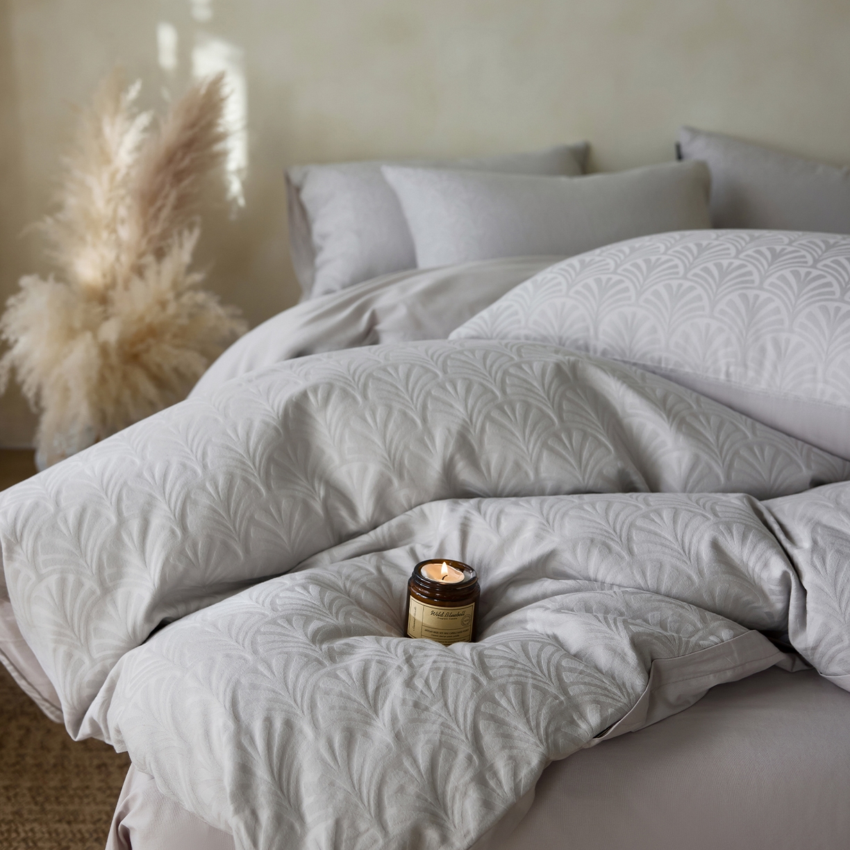 91家纺网 家纺一手货源 找家纺 小懒猪 2026新款亲肤舒适立体全棉纯棉提花四件套-系列三 伊贝卡-银灰