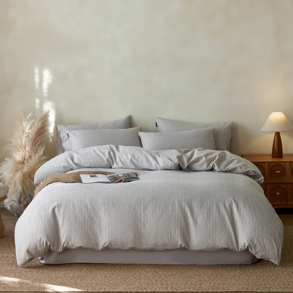 91家纺网 家纺一手货源 找家纺 小懒猪 2026新款亲肤舒适立体全棉纯棉提花四件套-系列三 伊贝卡-银灰