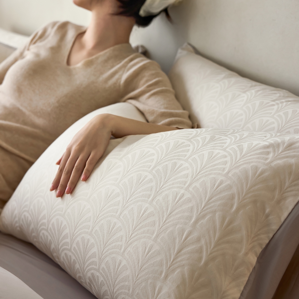 91家纺网 家纺一手货源 找家纺 小懒猪 2026新款亲肤舒适立体全棉纯棉提花四件套-系列三 伊贝卡-奶昔白