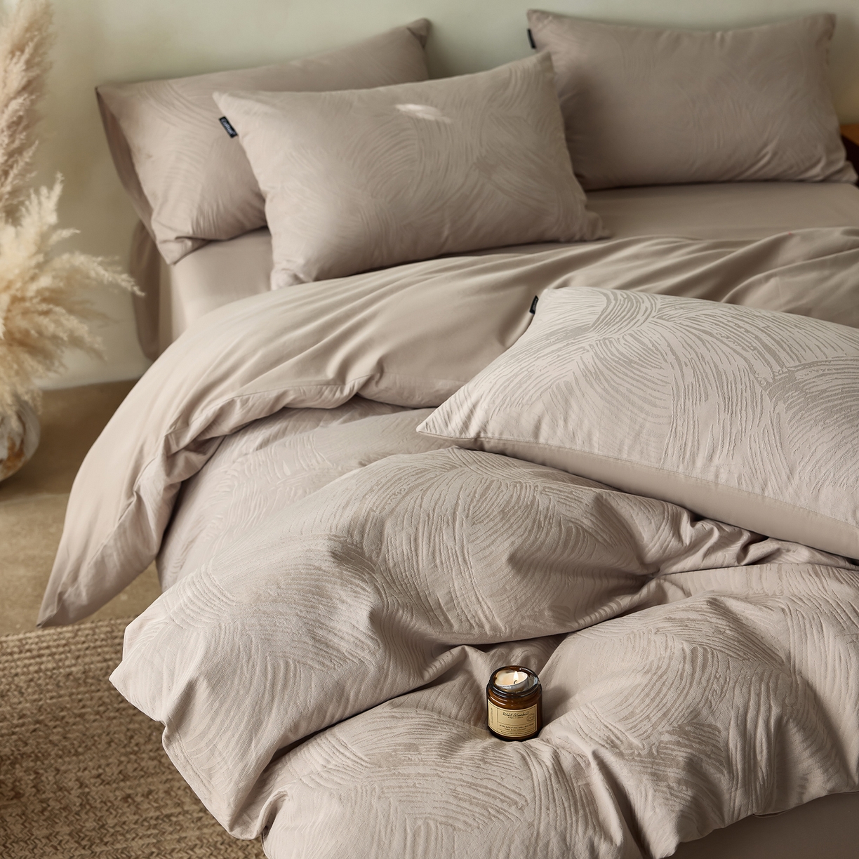 91家纺网 家纺一手货源 找家纺 小懒猪 2026新款亲肤舒适立体全棉纯棉提花四件套-系列三 布兰卡-金属灰