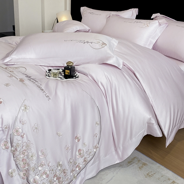 91家纺网 家纺一手货源 找家纺 欣宜家纺 2026春夏新款60支A类新疆长绒棉刺绣轻奢风四件套 樱花-香芋紫