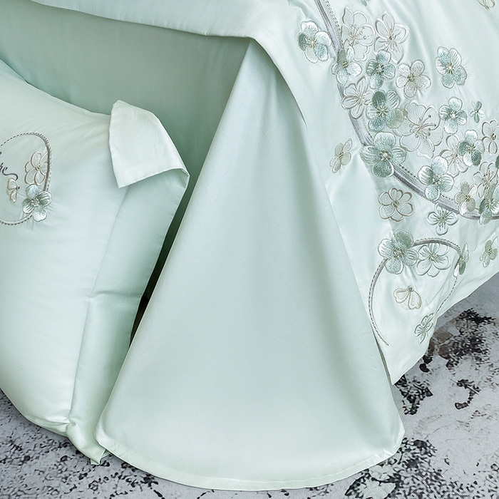 91家纺网 家纺一手货源 找家纺 欣宜家纺 2026春夏新款60支A类新疆长绒棉刺绣轻奢风四件套 樱花-清香绿