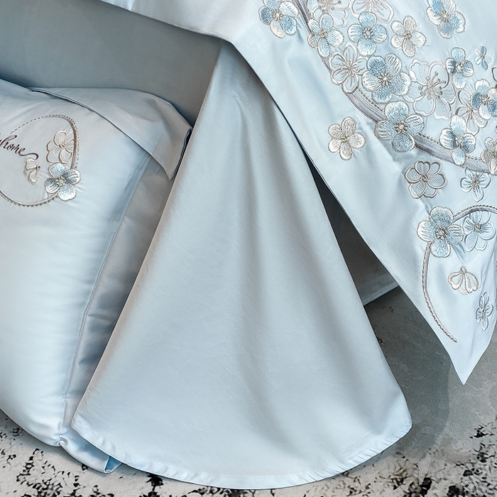 91家纺网 家纺一手货源 找家纺 欣宜家纺 2026春夏新款60支A类新疆长绒棉刺绣轻奢风四件套 樱花-天天蓝