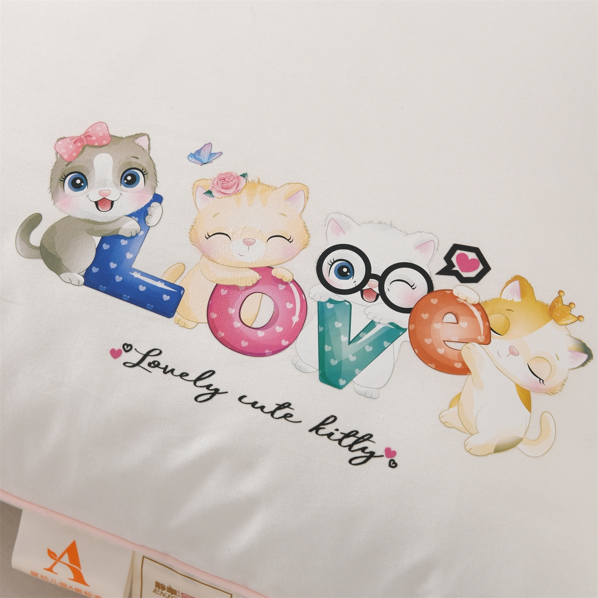 91家纺网 家纺一手货源 找家纺 织布人 2026新款A类全棉卡通软枕枕头枕芯 LOVE小猫咪