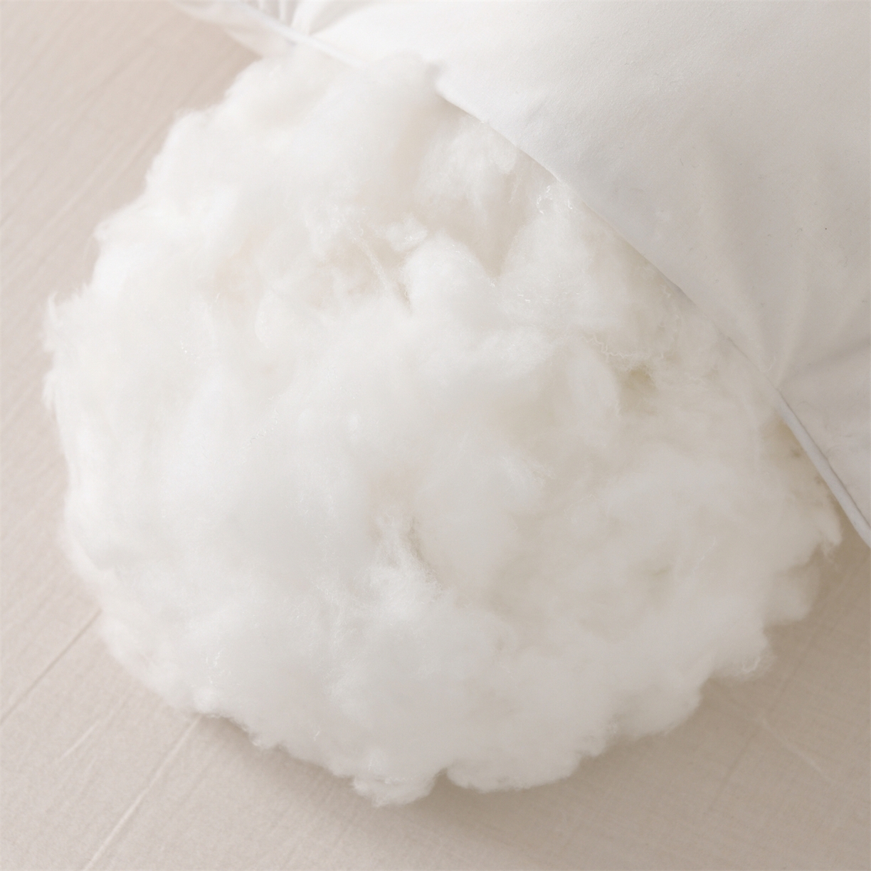 91家纺网 家纺一手货源 找家纺 织布人 2026新款A类全棉卡通软枕枕头枕芯 小狗乐园