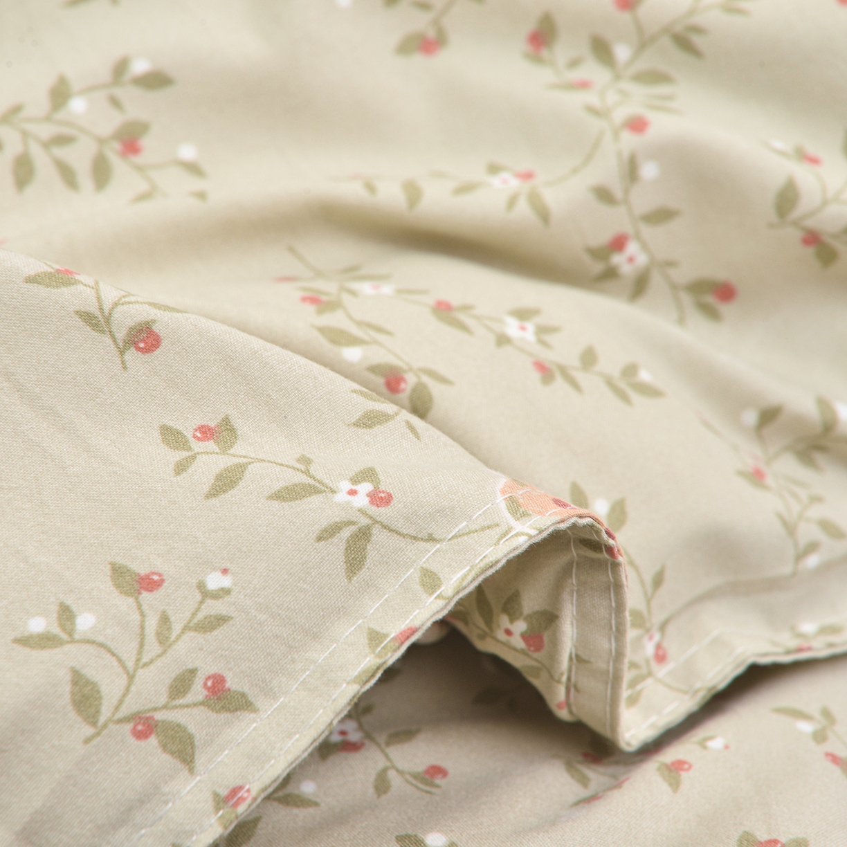 91家纺网 家纺一手货源 找家纺 小雨家纺 2026新款云锦棉韩版印花单被套系列 爱乐兔（拿铁棕）