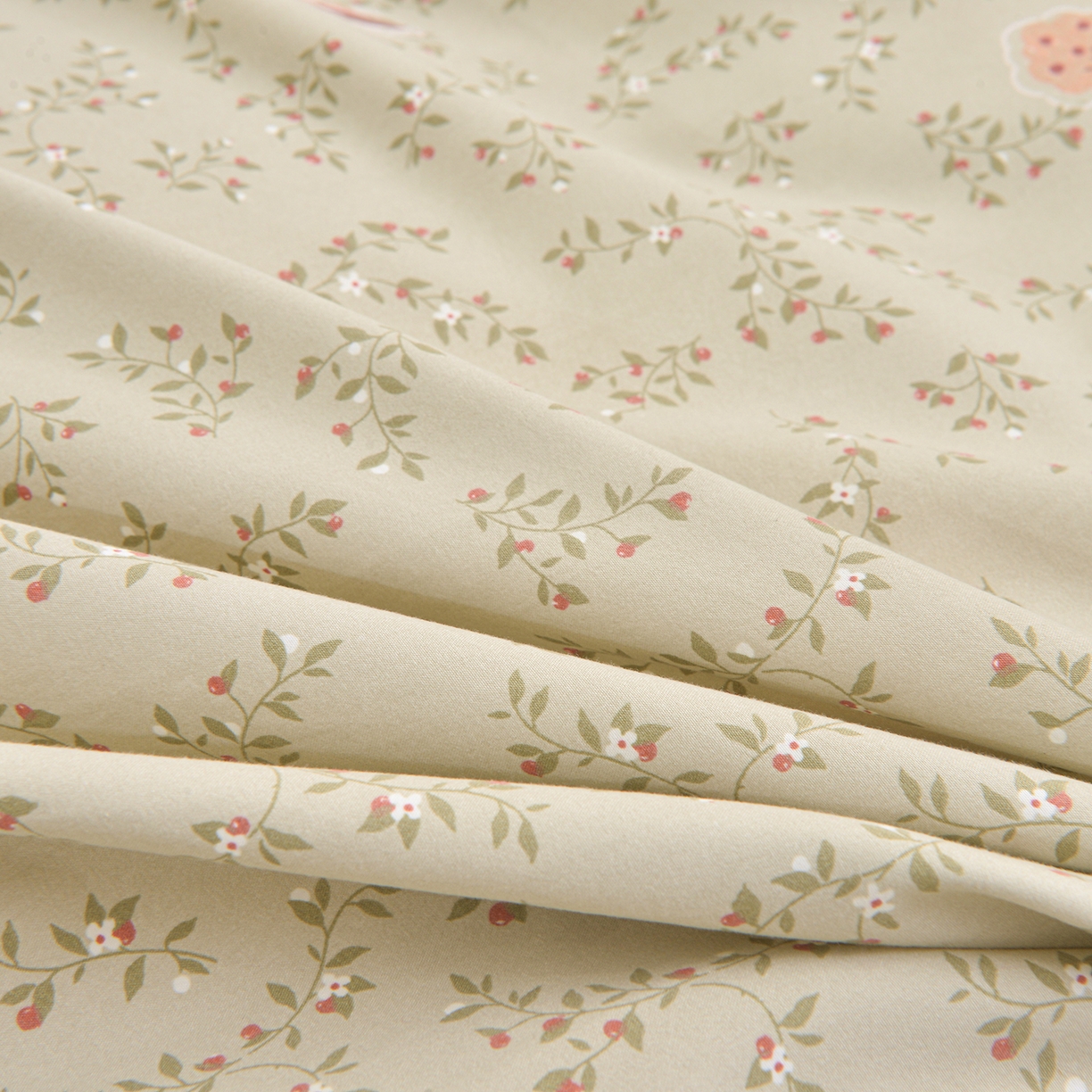 91家纺网 家纺一手货源 找家纺 小雨家纺 2026新款云锦棉韩版印花单被套系列 爱乐兔（拿铁棕）