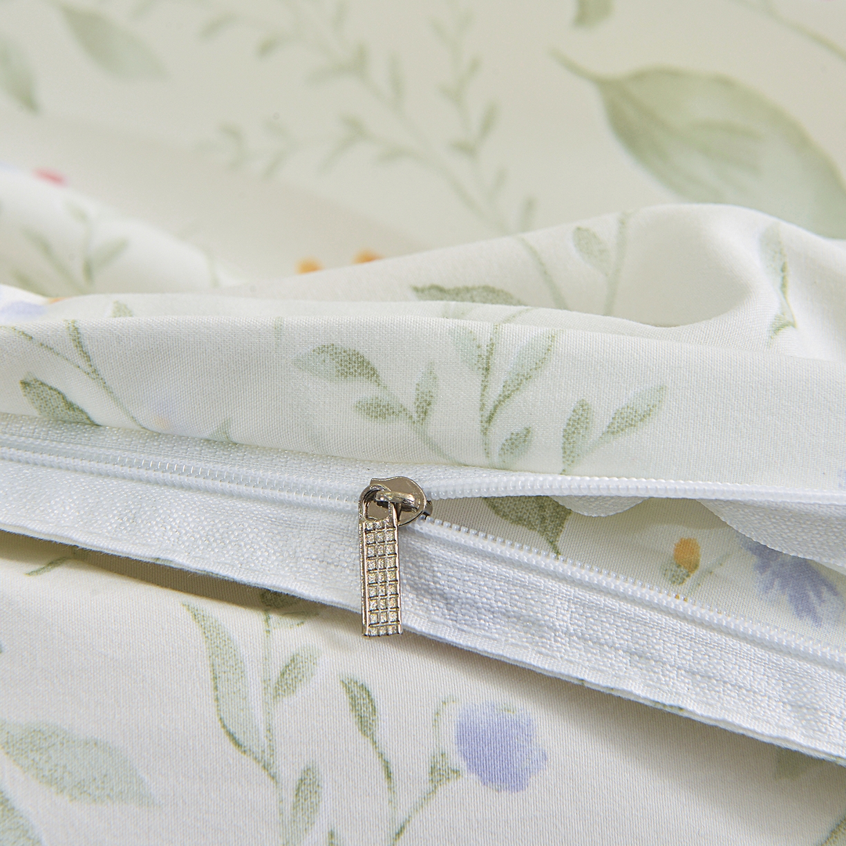 91家纺网 家纺一手货源 找家纺 小雨家纺 2026新款云锦棉韩版印花单被套系列 云望舒9053（山野绿）