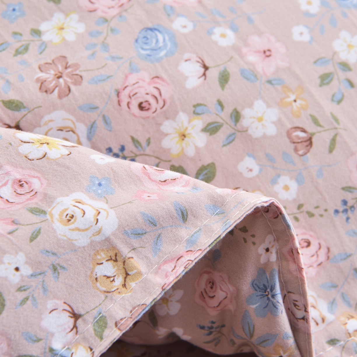 91家纺网 家纺一手货源 找家纺 小雨家纺 2026新款云锦棉韩版印花单被套系列 花艺（贝卡黄