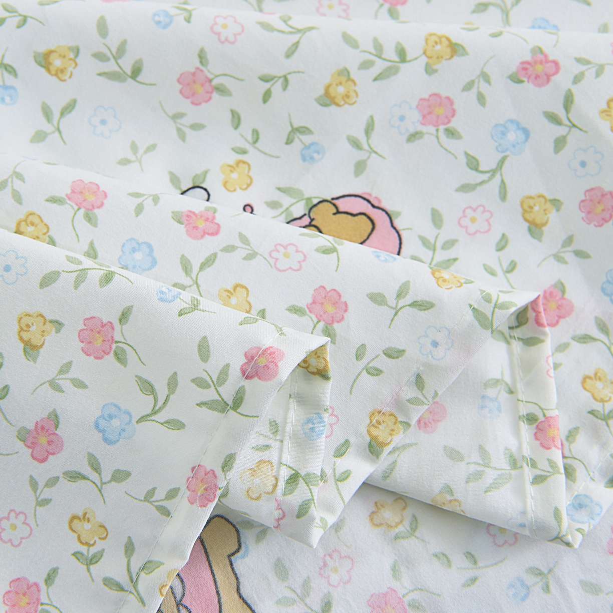 91家纺网 家纺一手货源 找家纺 小雨家纺 2026新款云锦棉韩版印花单床单系列 爱乐园9003苹果绿