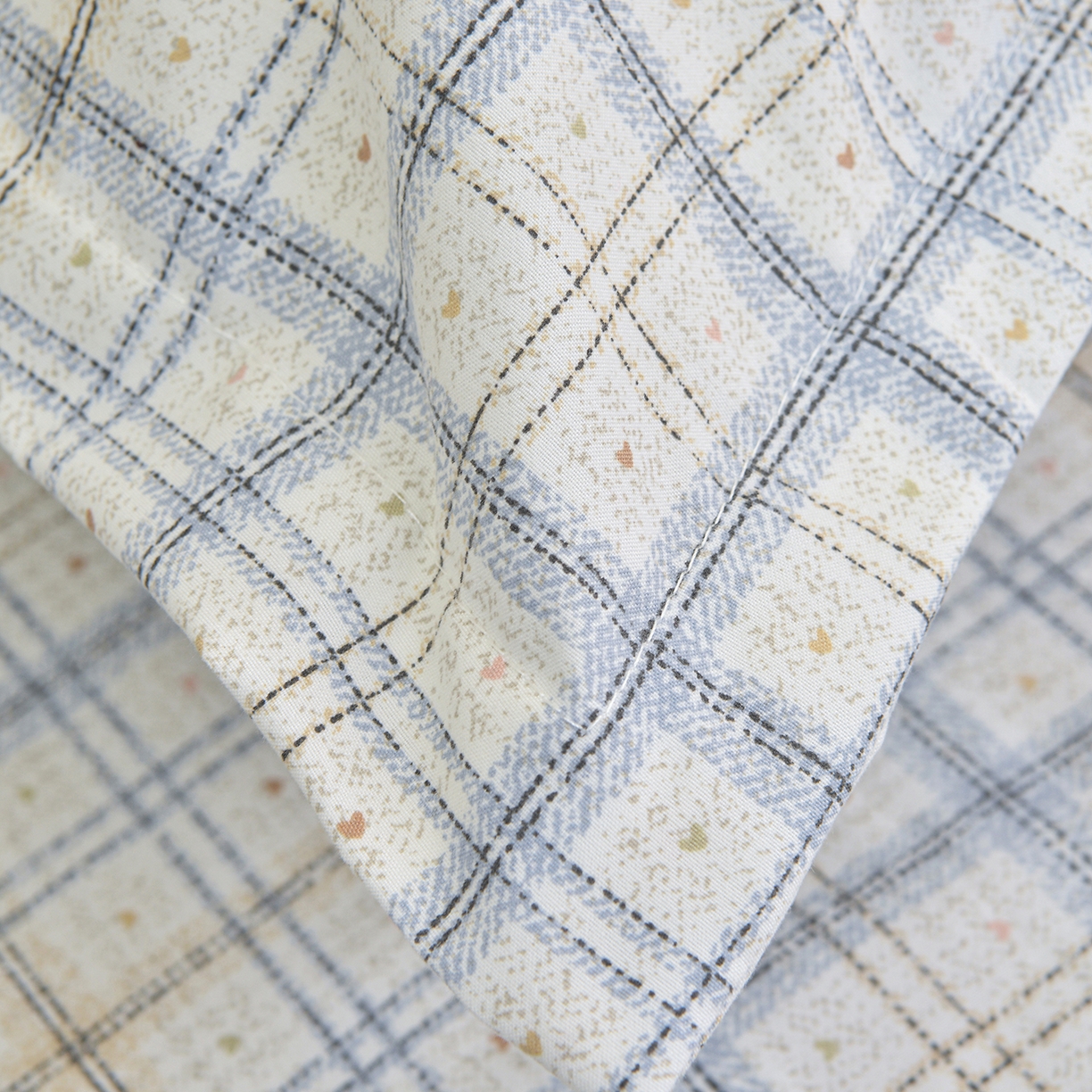 91家纺网 家纺一手货源 找家纺 小雨家纺 2026新款云锦棉韩版印花单床单系列 卡德尔（星河灰）