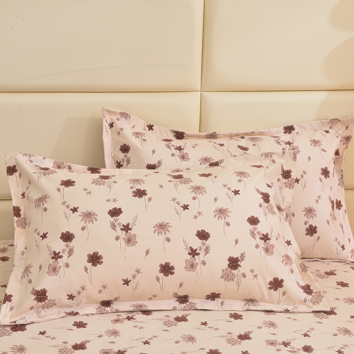 91家纺网 家纺一手货源 找家纺 小雨家纺 2026新款云锦棉韩版印花单床单系列 花屿（拿铁棕）