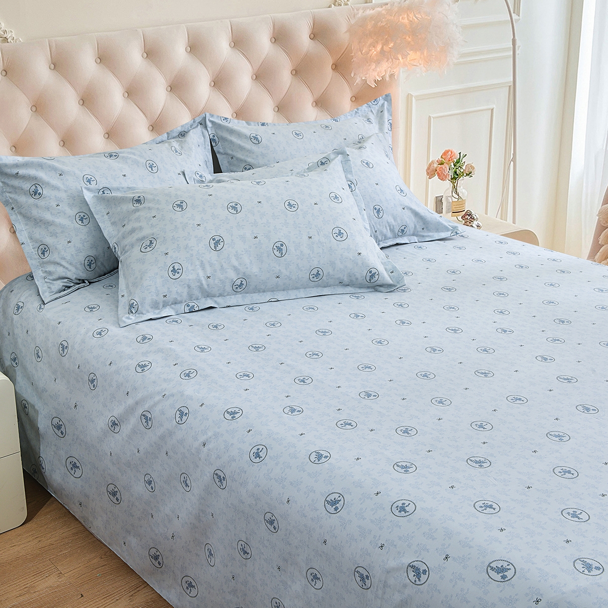 91家纺网 家纺一手货源 找家纺 小雨家纺 2026新款云锦棉韩版印花单床单系列 花香漫漫