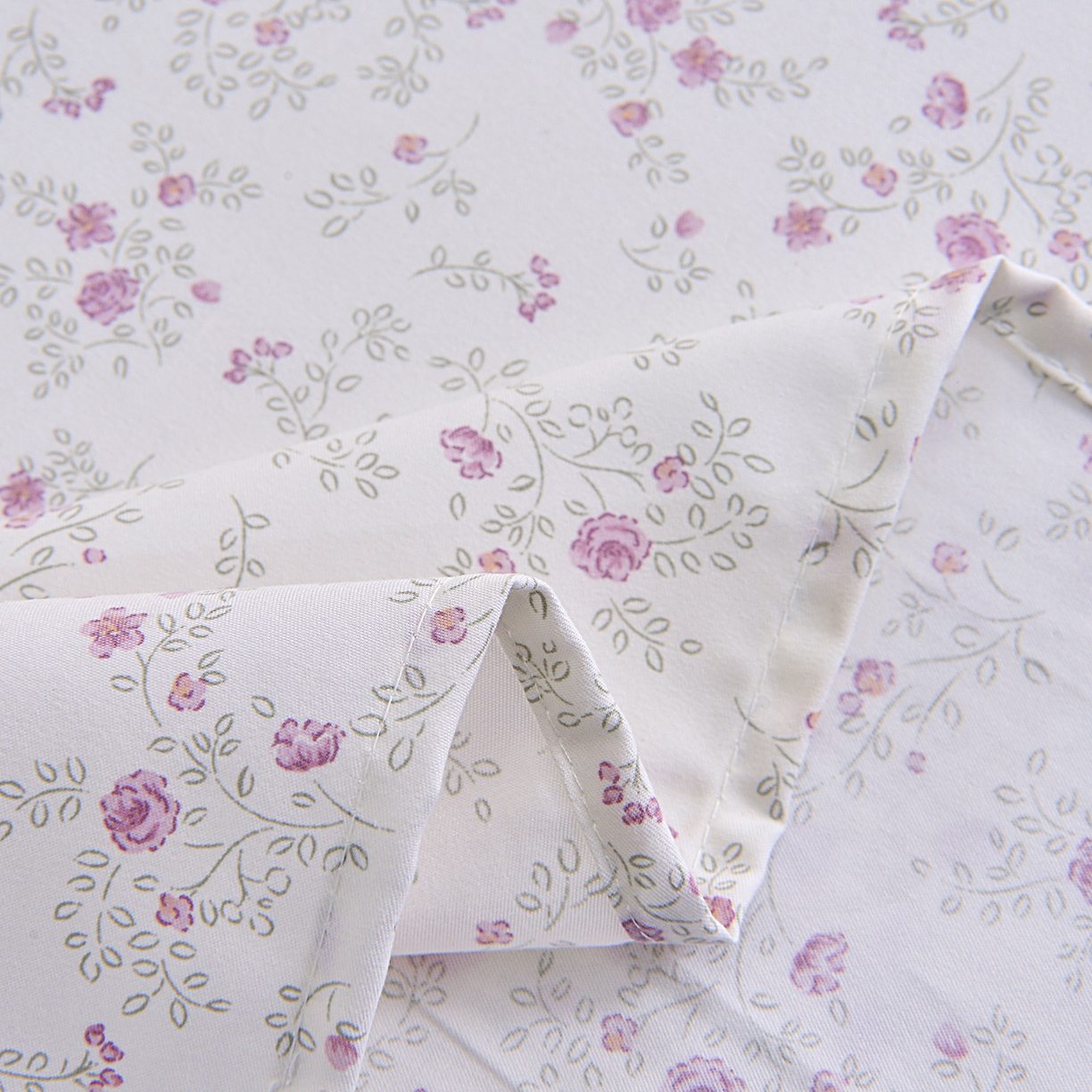 91家纺网 家纺一手货源 找家纺 小雨家纺 2026新款云锦棉韩版印花单床单系列 花盎然9018雪青