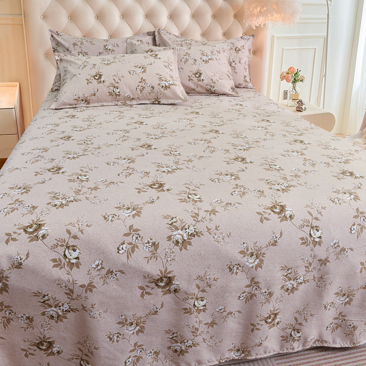 91家纺网 家纺一手货源 找家纺 小雨家纺 2026新款云锦棉韩版印花单床单系列 花屿9055咖拿铁棕