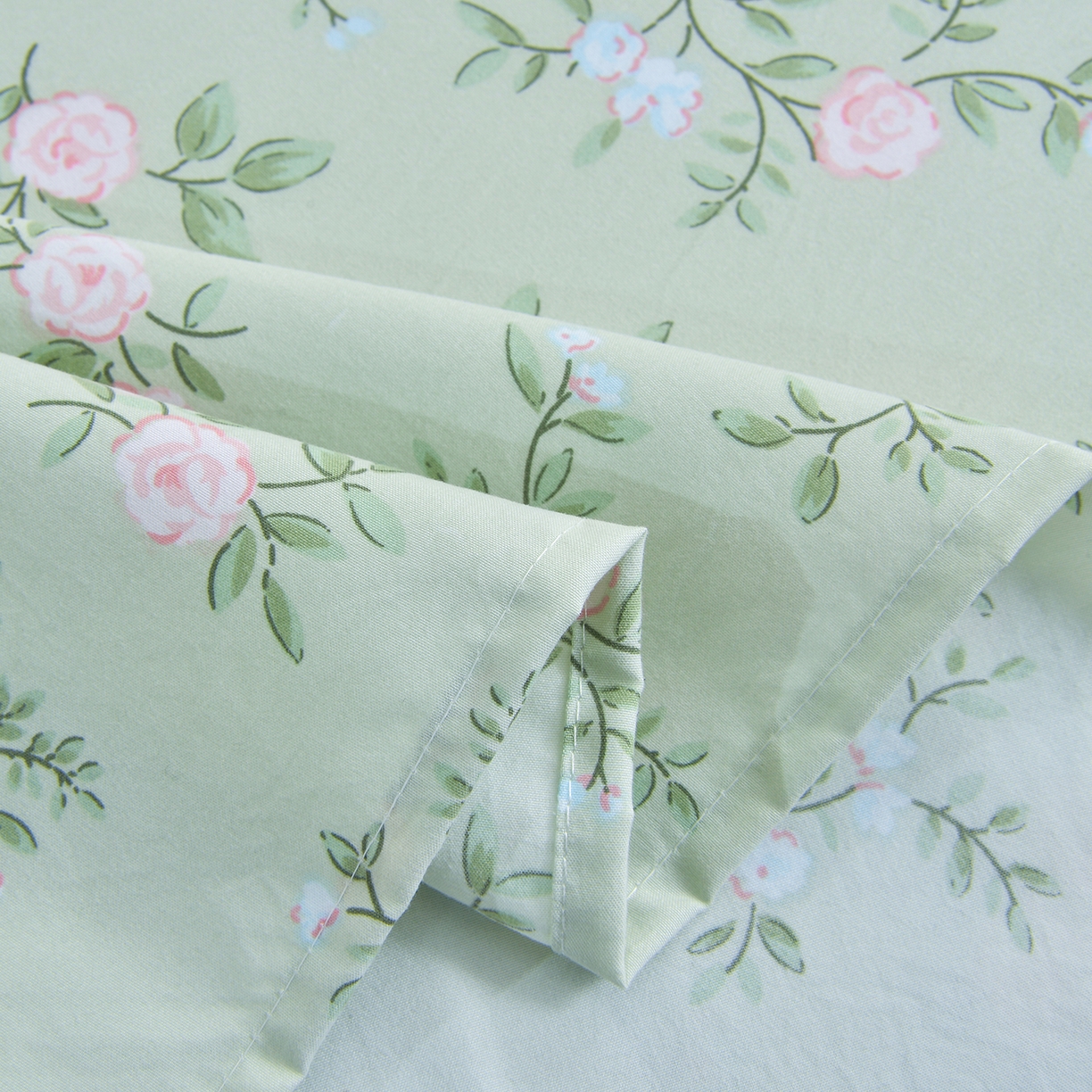 91家纺网 家纺一手货源 找家纺 小雨家纺 2026新款云锦棉韩版印花单床单系列 绿野仙踪9019山野绿