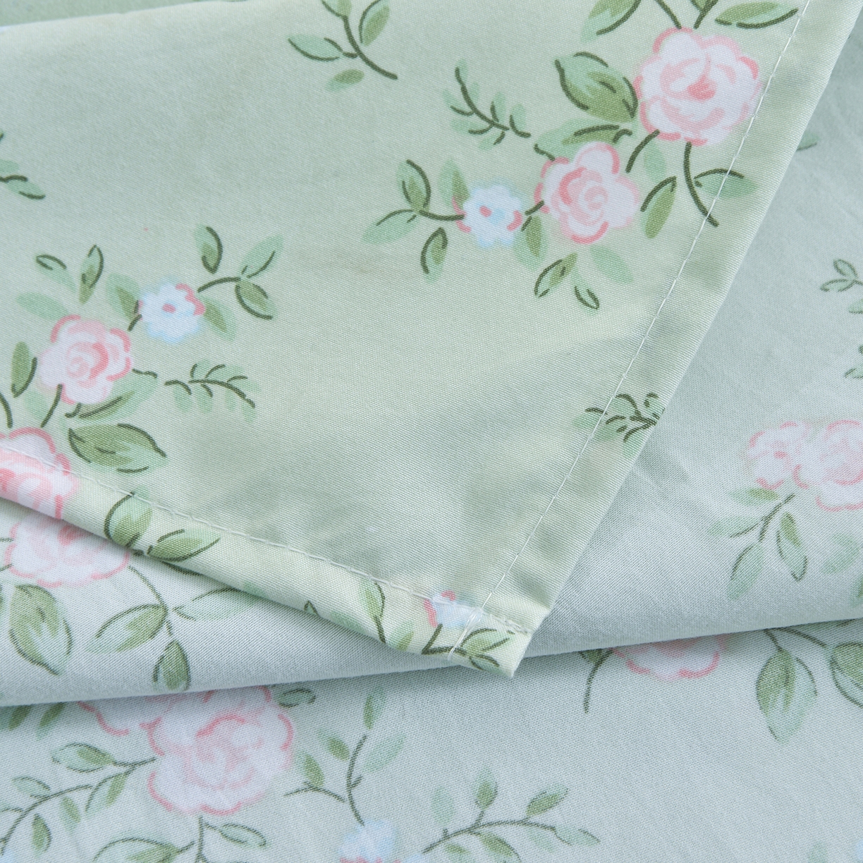 91家纺网 家纺一手货源 找家纺 小雨家纺 2026新款云锦棉韩版印花单床单系列 绿野仙踪9019山野绿