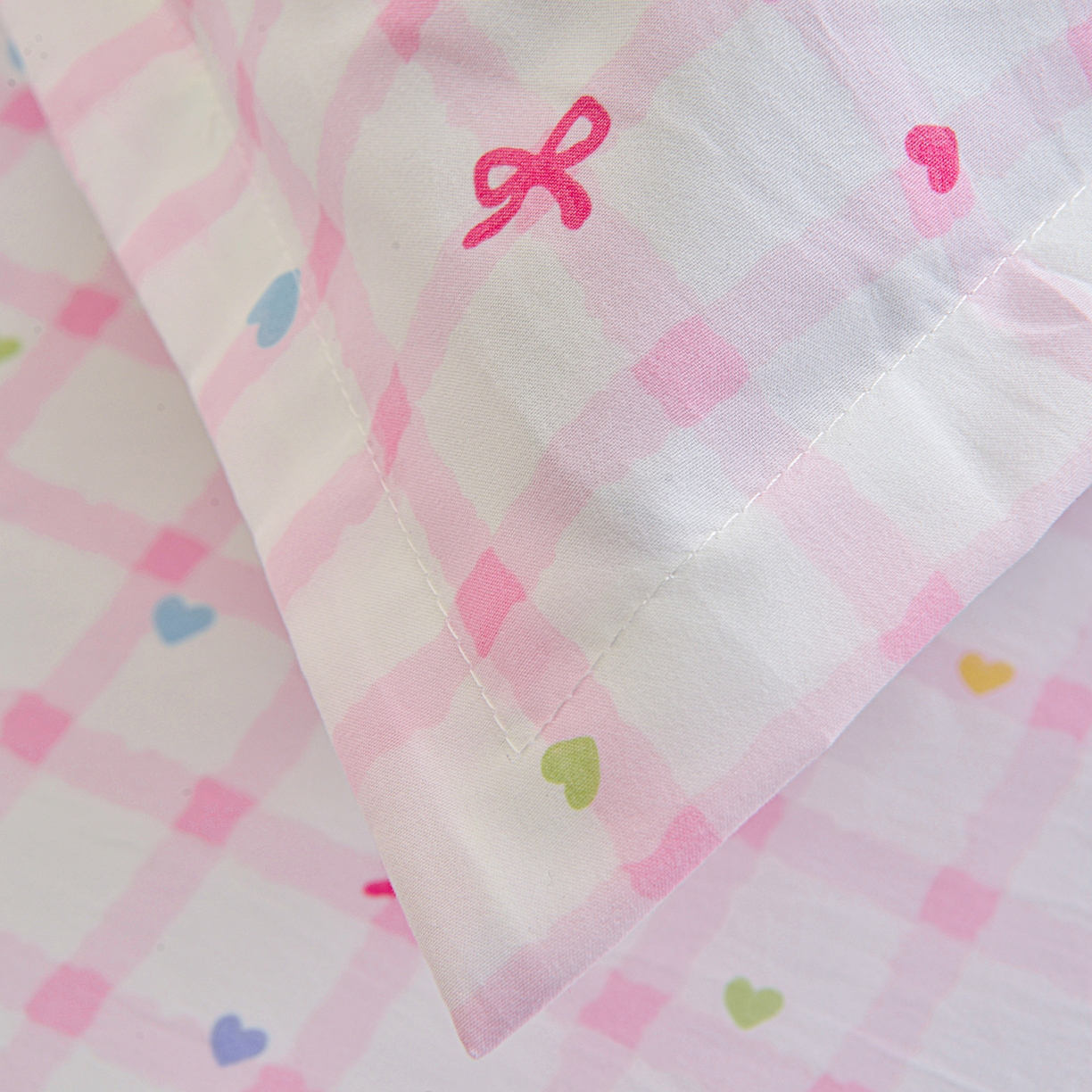 91家纺网 家纺一手货源 找家纺 小雨家纺 2026新款云锦棉韩版印花单床笠系列 爱彩（樱花粉）