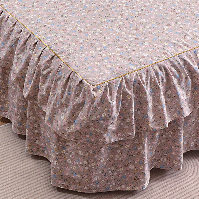 91家纺网 家纺一手货源 找家纺 小雨家纺 2026新款云锦棉韩版印花单床裙系列 花艺（贝卡黄