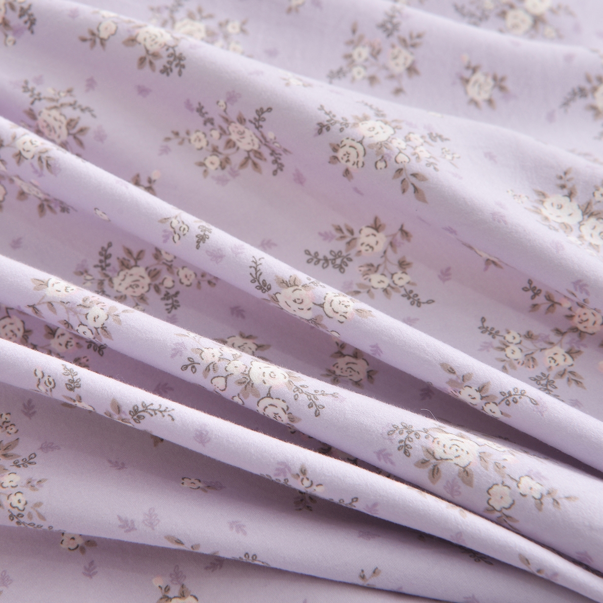 91家纺网 家纺一手货源 找家纺 小雨家纺 2026新款云锦棉韩版印花单床裙系列 浮生9007（齐紫）