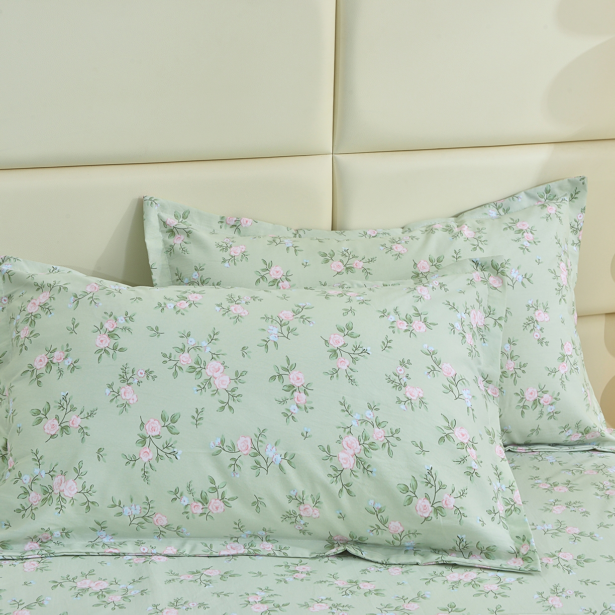 91家纺网 家纺一手货源 找家纺 小雨家纺 2026新款云锦棉韩版印花单床裙系列 绿野仙踪9019山野绿