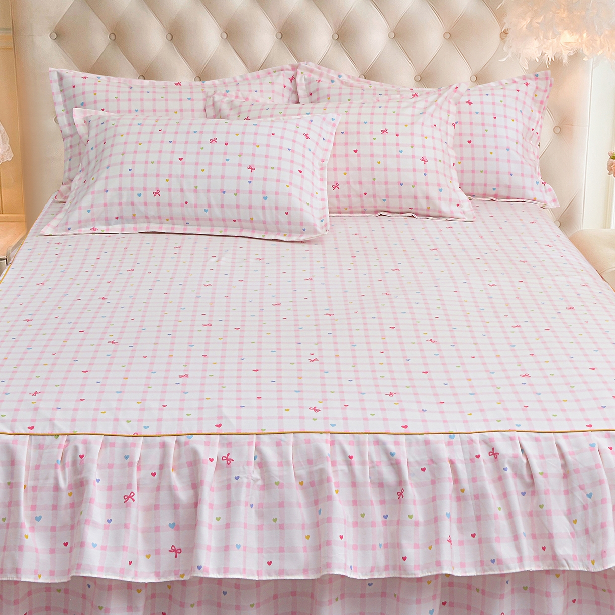 91家纺网 家纺一手货源 找家纺 小雨家纺 2026新款云锦棉韩版印花单床裙系列 爱彩（樱花粉）