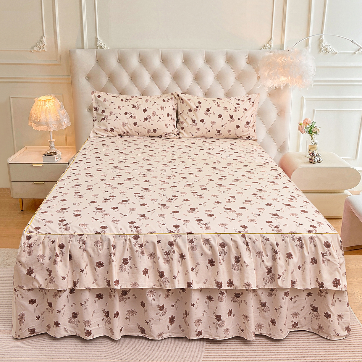 91家纺网 家纺一手货源 找家纺 小雨家纺 2026新款云锦棉韩版印花单床裙系列 花屿（拿铁棕）