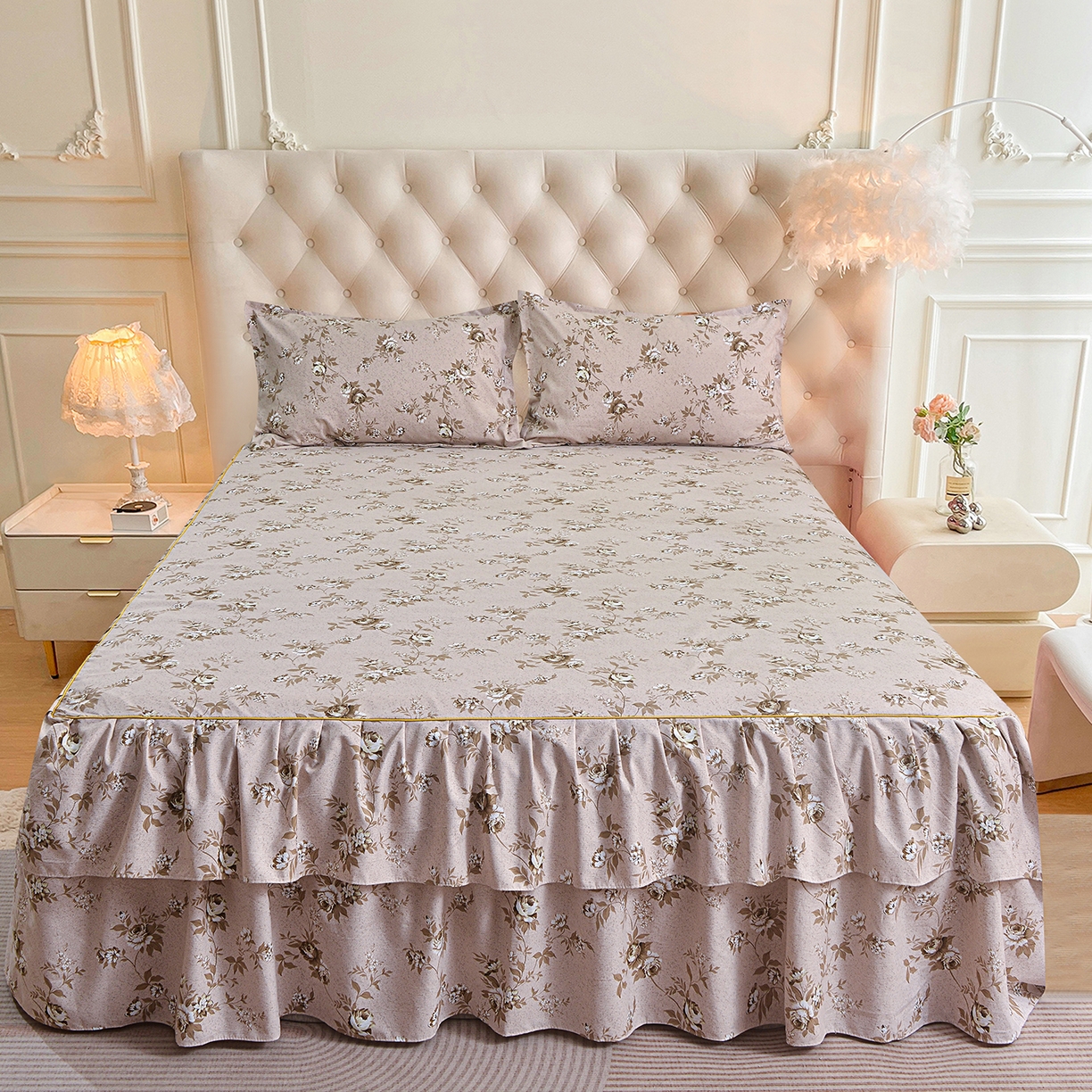 91家纺网 家纺一手货源 找家纺 小雨家纺 2026新款云锦棉韩版印花单床裙系列 花屿9055咖拿铁棕