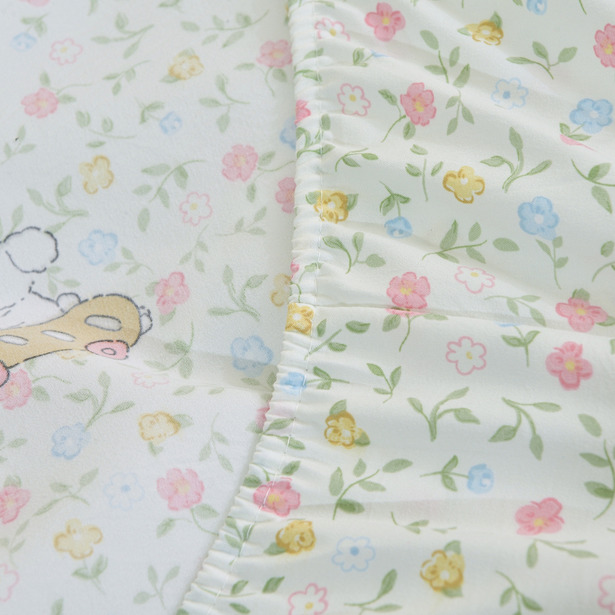 91家纺网 家纺一手货源 找家纺 小雨家纺 2026新款云锦棉韩版印花四件套系列 爱乐园9003苹果绿