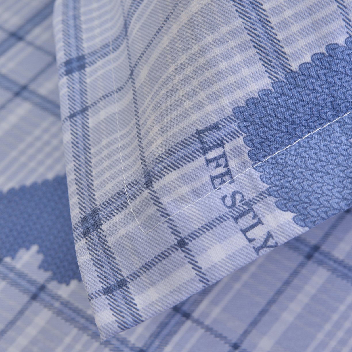 91家纺网 家纺一手货源 找家纺 小雨家纺 2026新款云锦棉韩版印花四件套系列 怦然心动（冷凝灰）