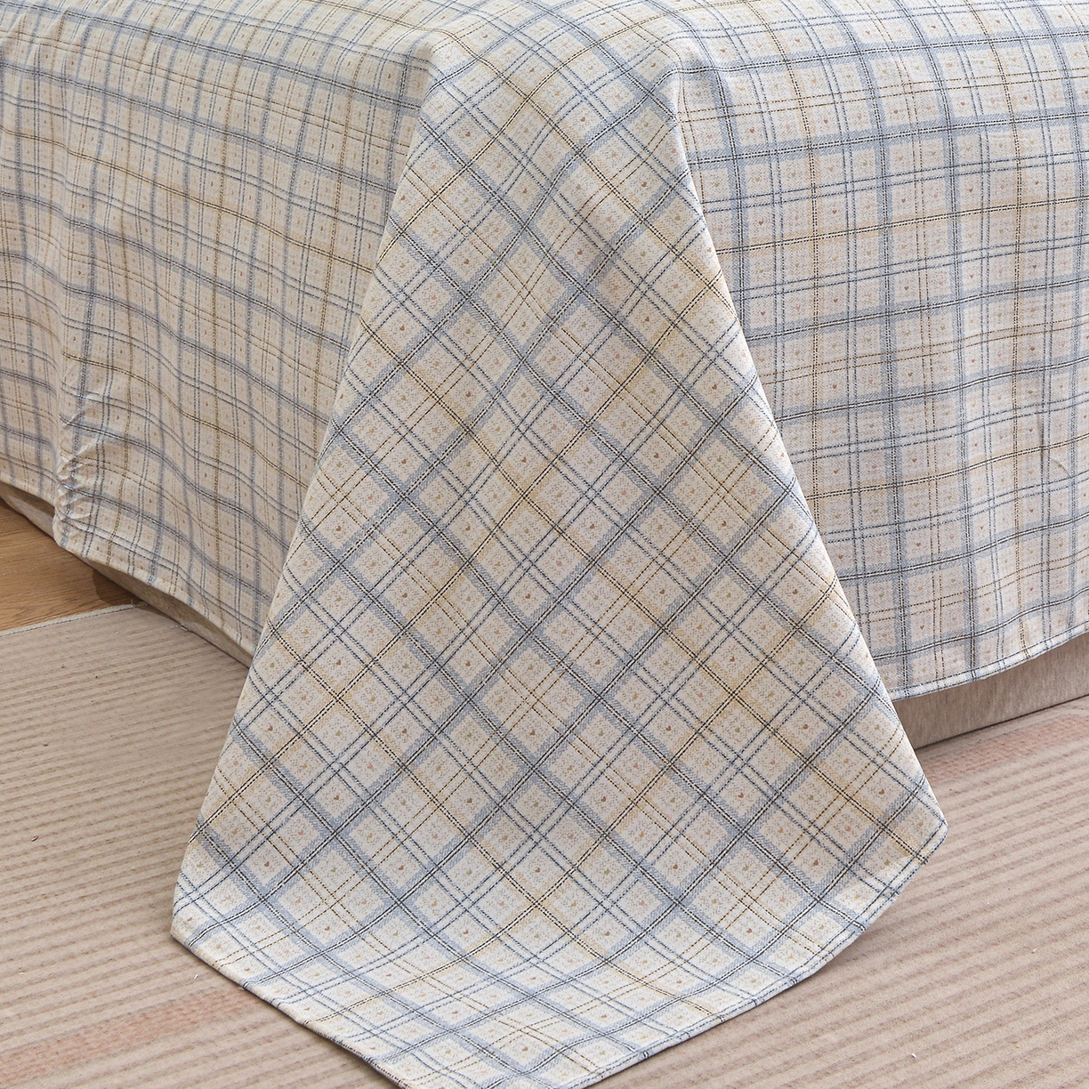 91家纺网 家纺一手货源 找家纺 小雨家纺 2026新款云锦棉韩版印花四件套系列 卡德尔（星河灰）