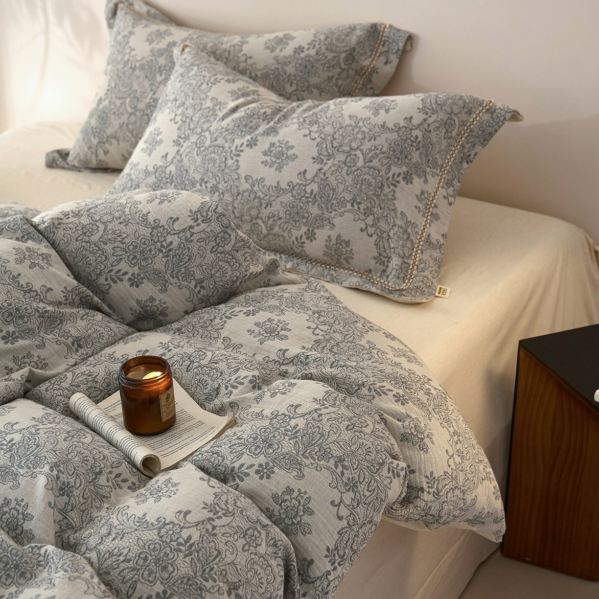 91家纺网 家纺一手货源 找家纺 莱豫家纺 2026新款A类亚麻棉麻色织提花工艺款四件套 兰亭序灰