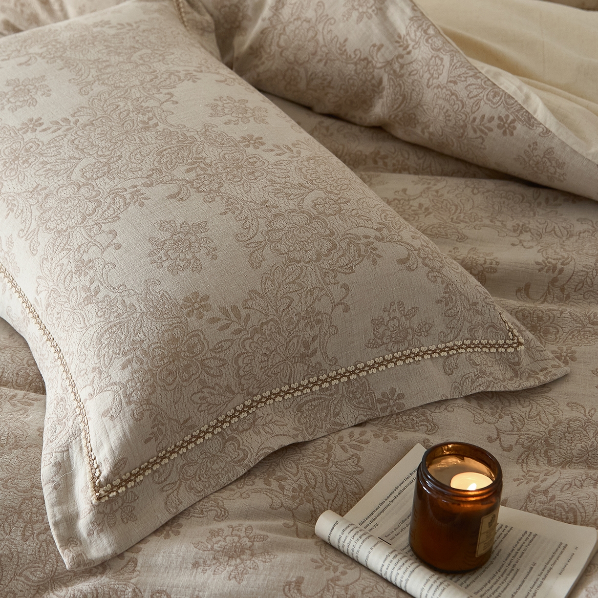 91家纺网 家纺一手货源 找家纺 莱豫家纺 2026新款A类亚麻棉麻色织提花工艺款四件套 长相思咖