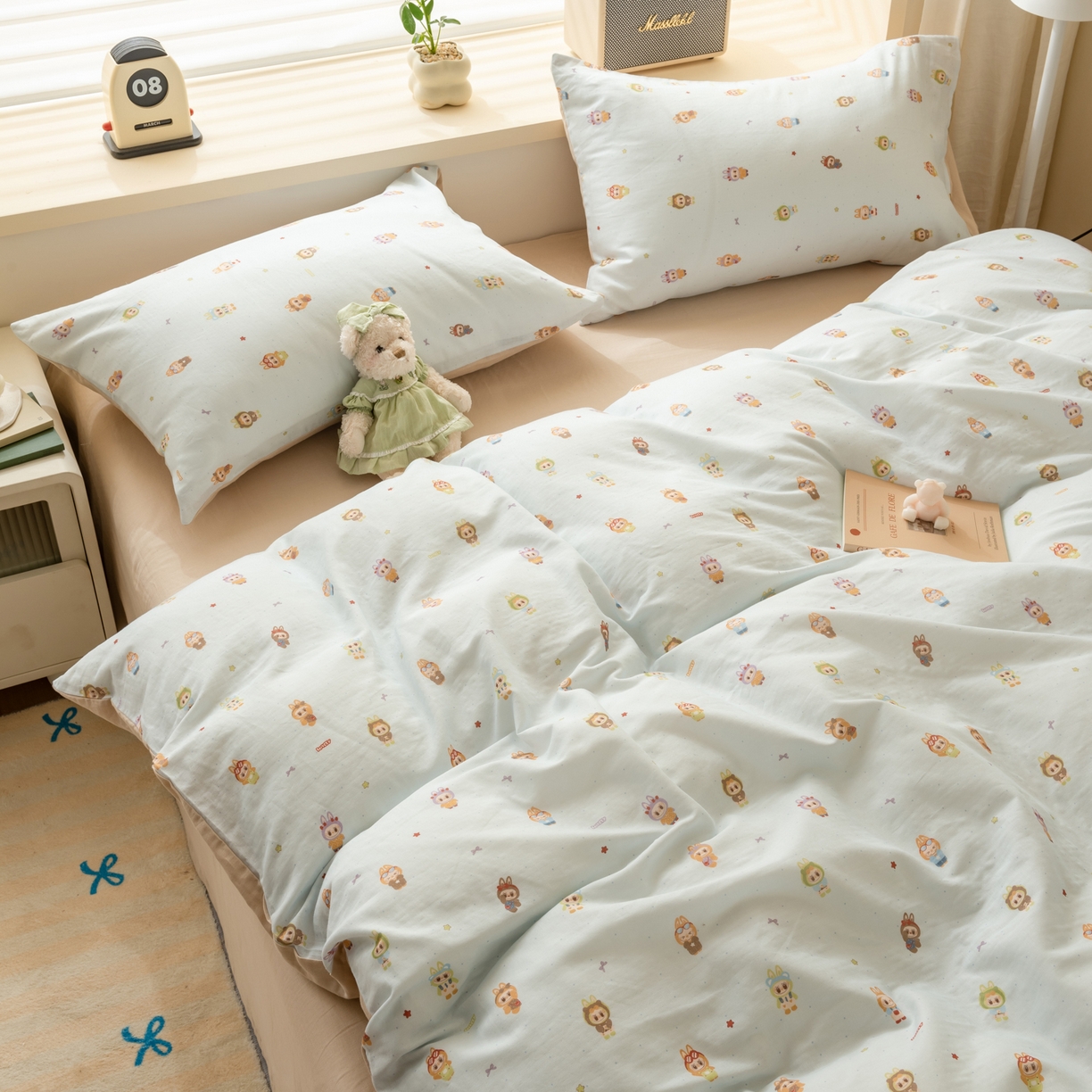 91家纺网 家纺一手货源 找家纺 雯雨家纺 2026春夏新款A类全棉有氧双层纱印花简约款四件套 布精灵