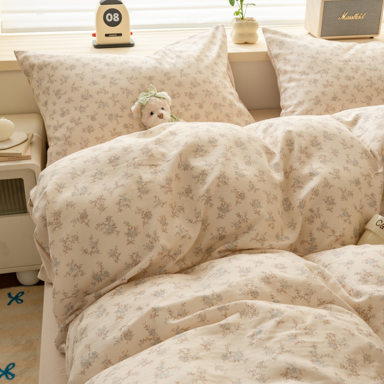 91家纺网 家纺一手货源 找家纺 雯雨家纺 2026春夏新款A类全棉有氧双层纱印花简约款四件套 落影迷香