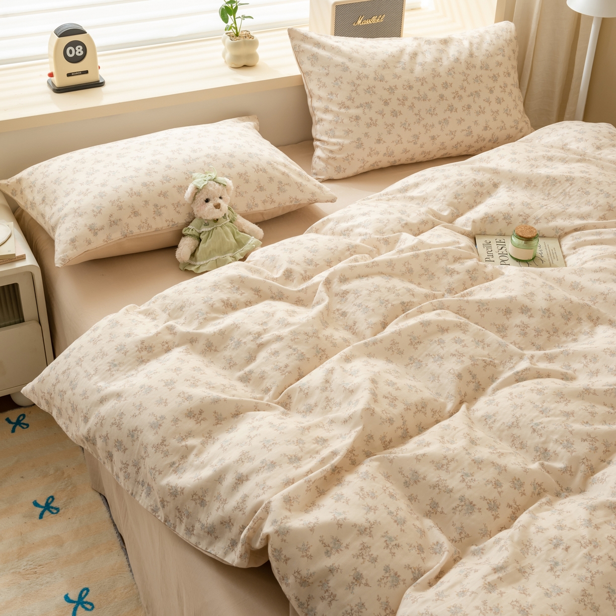 91家纺网 家纺一手货源 找家纺 雯雨家纺 2026春夏新款A类全棉有氧双层纱印花简约款四件套 落影迷香