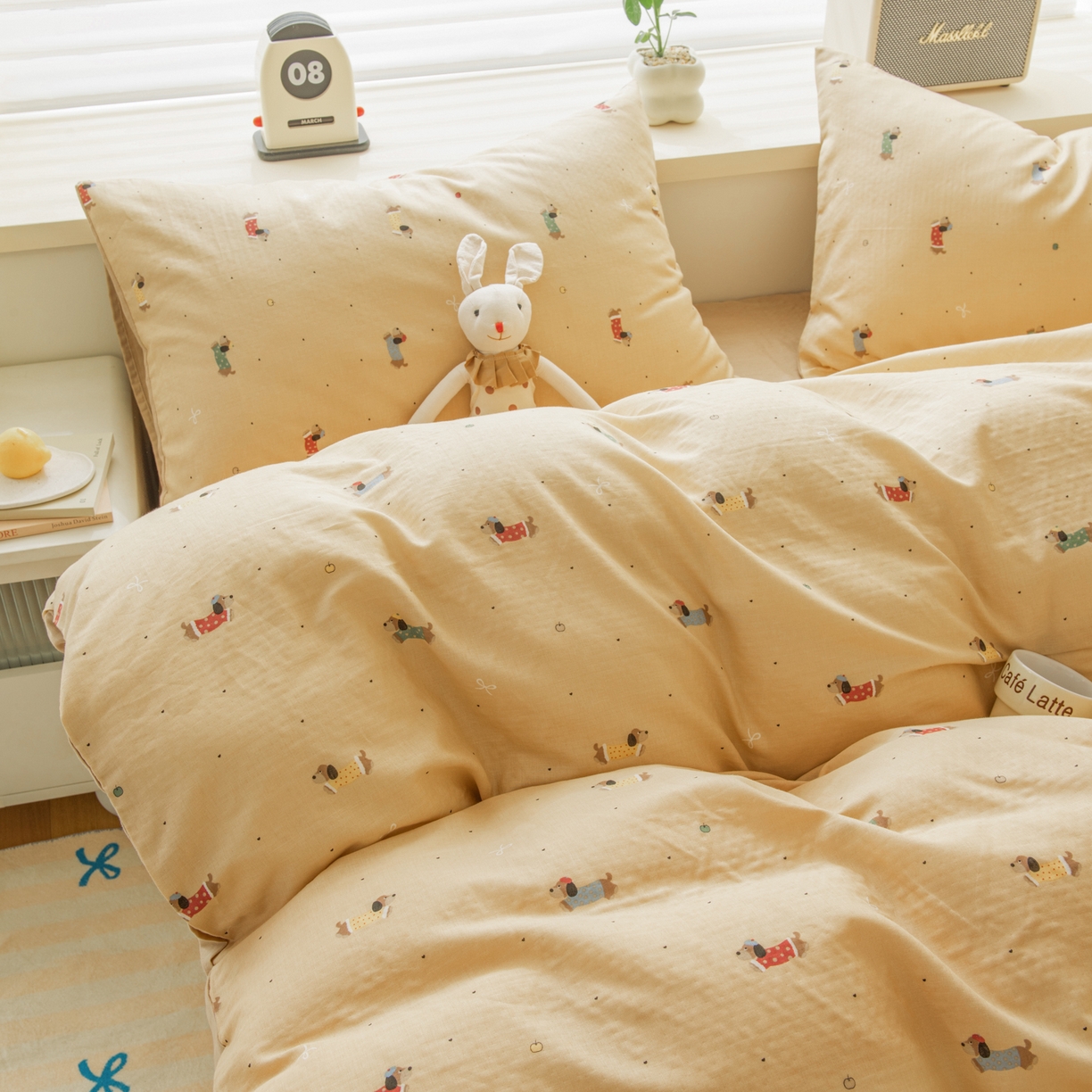 91家纺网 家纺一手货源 找家纺 雯雨家纺 2026春夏新款A类全棉有氧双层纱印花简约款四件套 皮皮狗