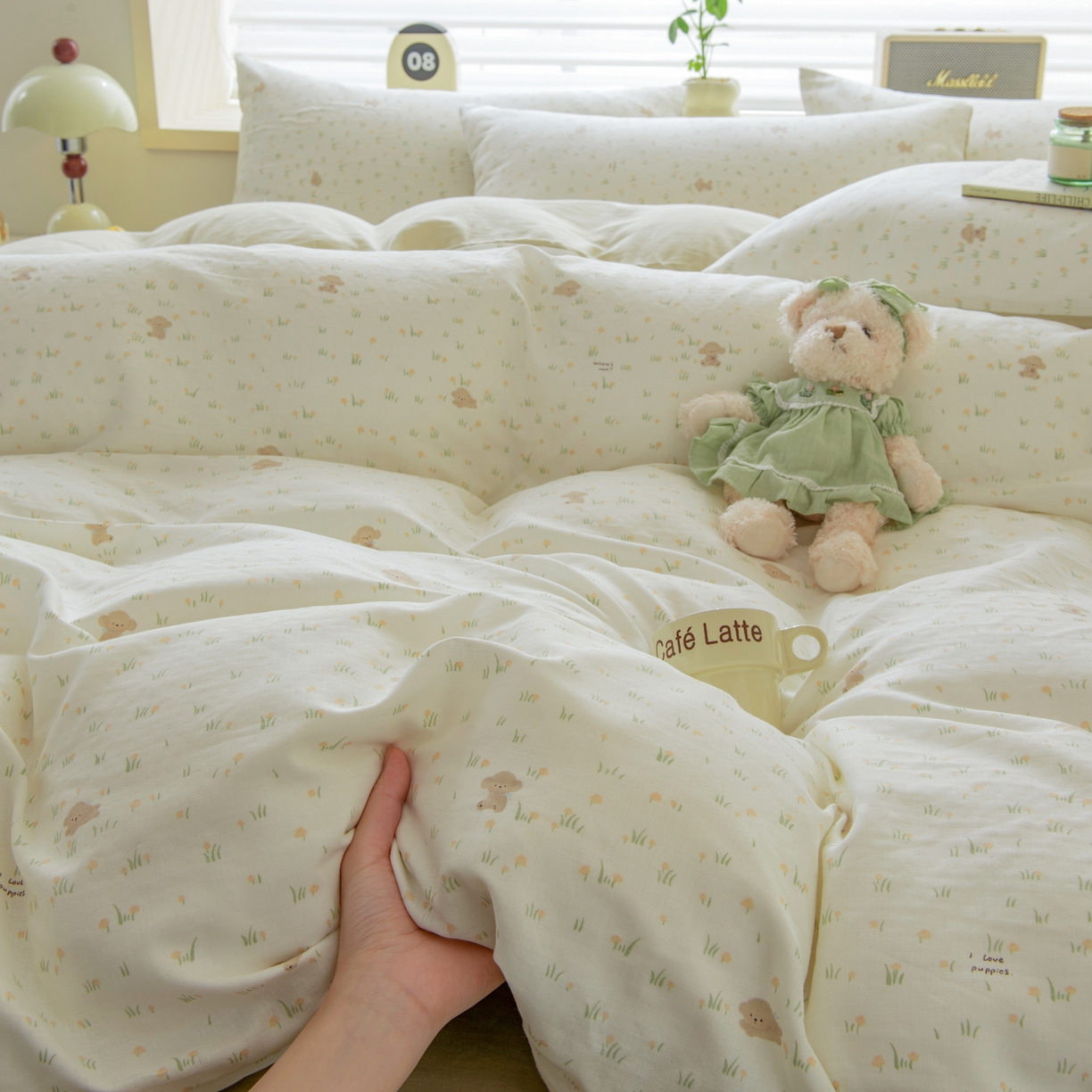 91家纺网 家纺一手货源 找家纺 雯雨家纺 2026春夏新款A类全棉有氧双层纱印花简约款四件套 田园小熊