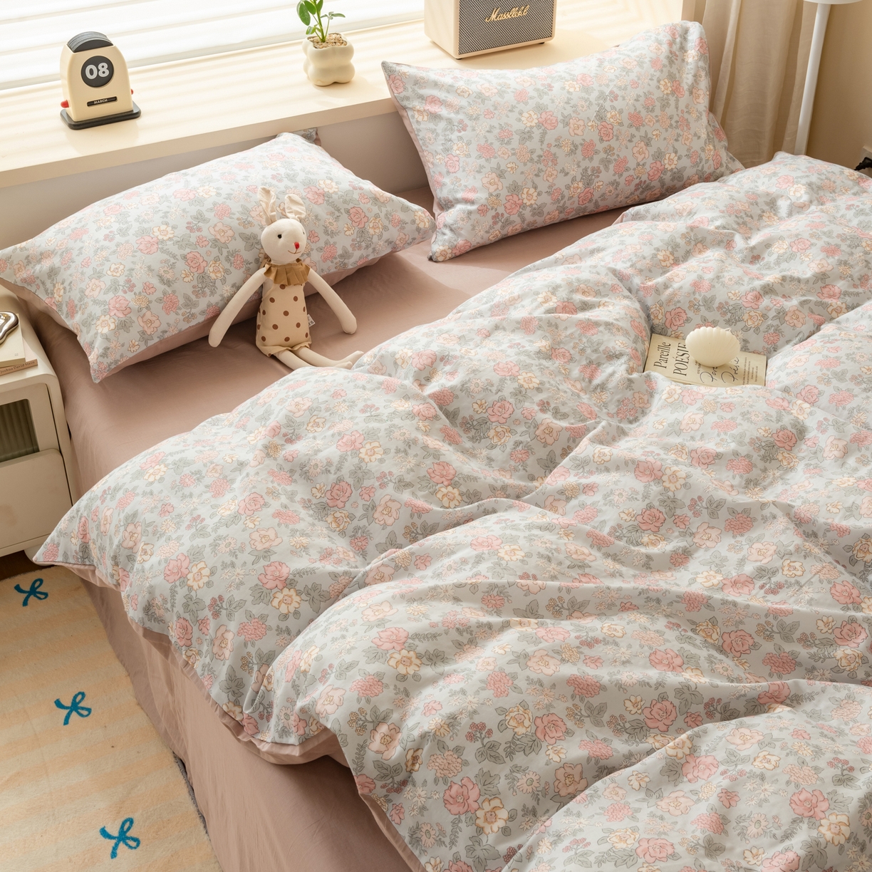 91家纺网 家纺一手货源 找家纺 雯雨家纺 2026春夏新款A类全棉有氧双层纱印花简约款四件套 香水繁花-兰