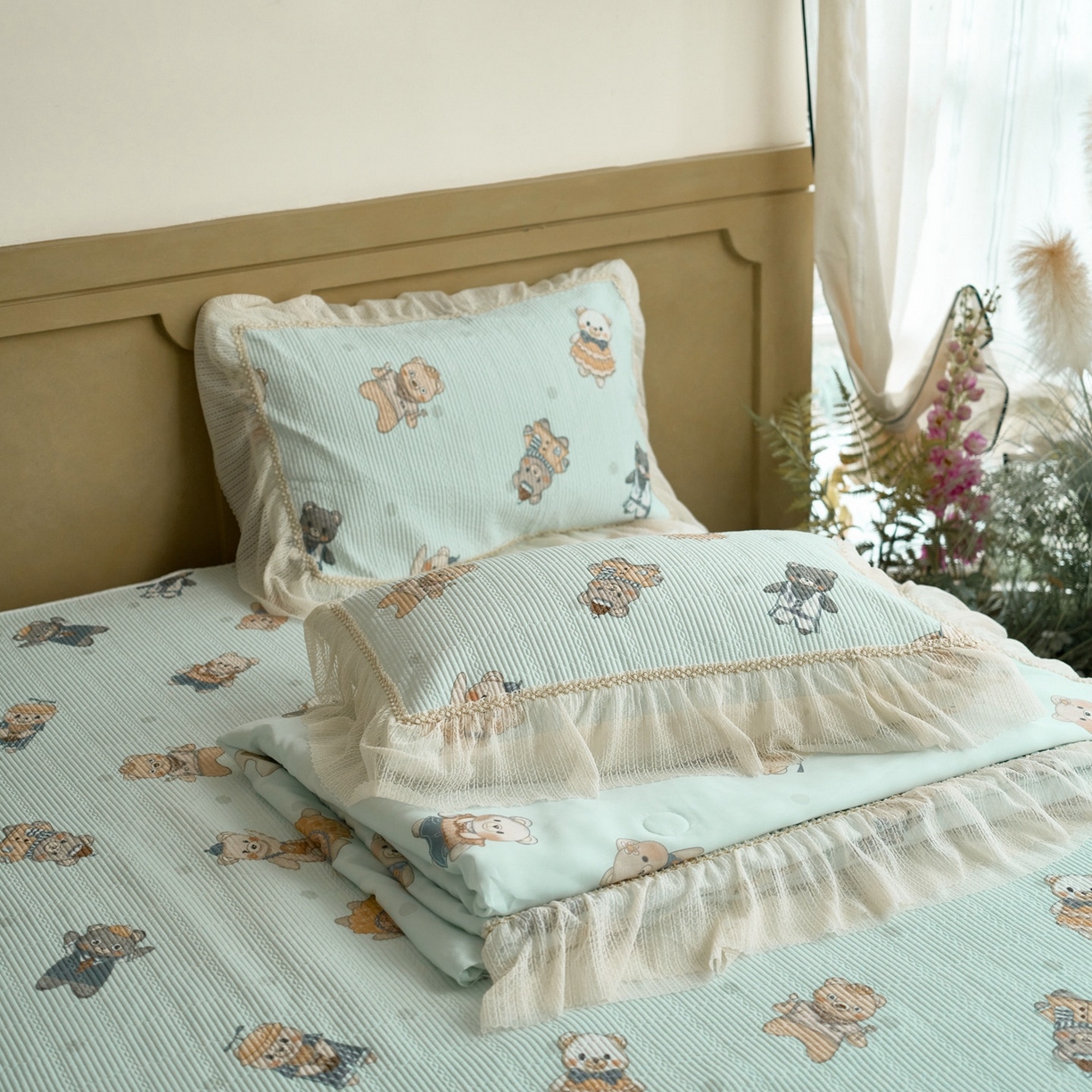 91家纺网 家纺一手货源 找家纺 源舜家纺 2026新款莱赛尔天丝床盖三件套夏被四件套 萌熊绘