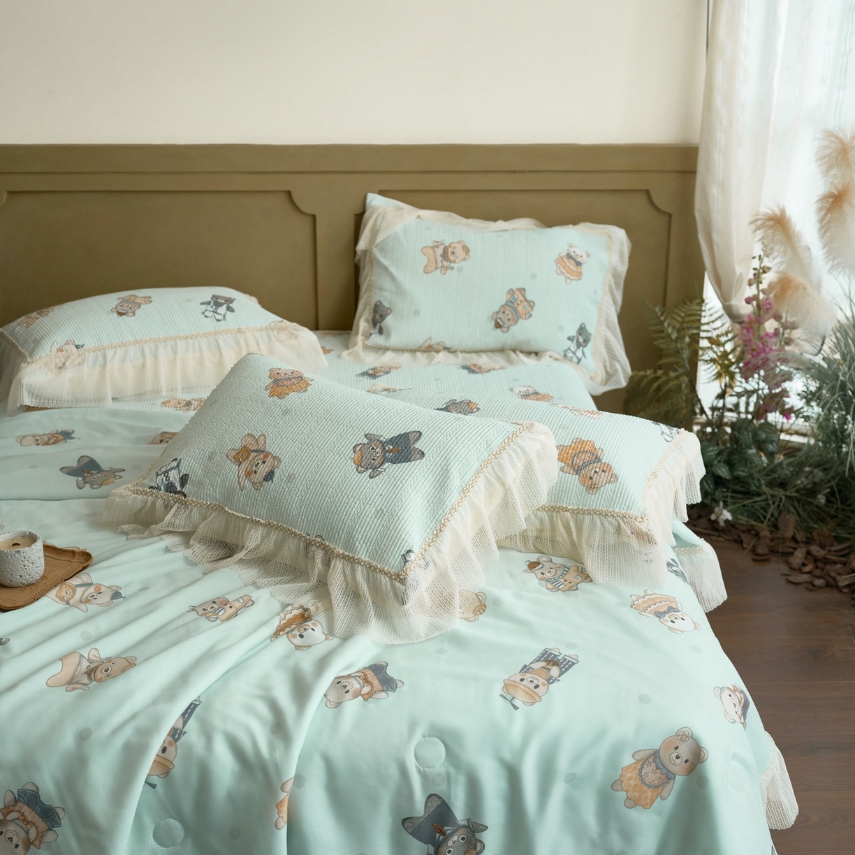 91家纺网 家纺一手货源 找家纺 源舜家纺 2026新款莱赛尔天丝床盖三件套夏被四件套 萌熊绘