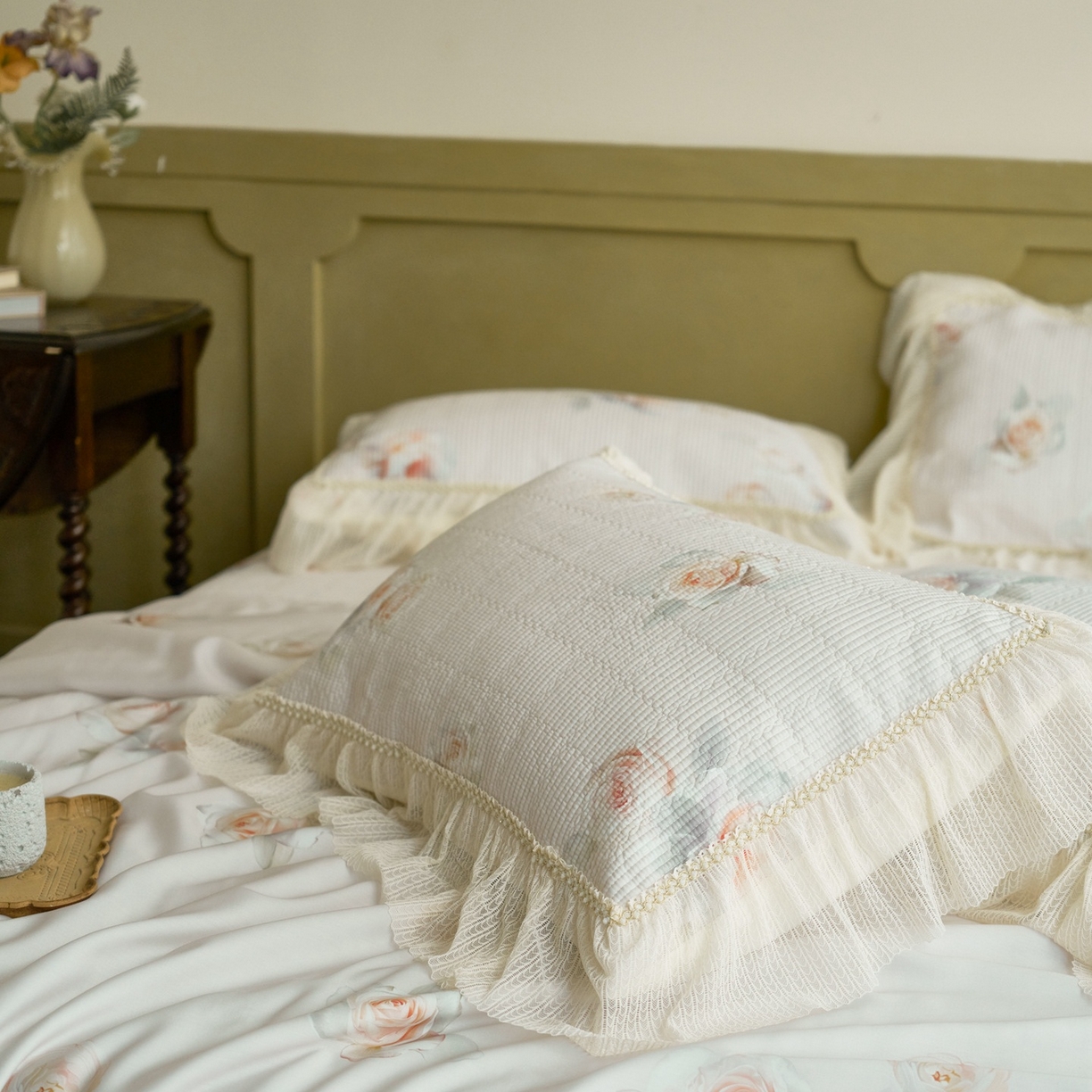 91家纺网 家纺一手货源 找家纺 源舜家纺 2026新款莱赛尔天丝床盖三件套夏被四件套 茉妍