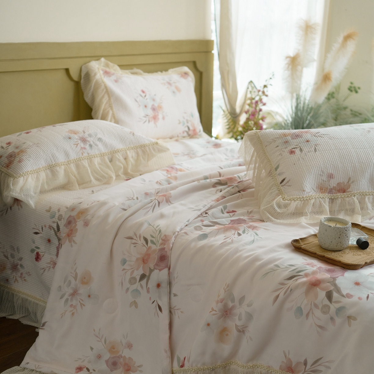 91家纺网 家纺一手货源 找家纺 源舜家纺 2026新款莱赛尔天丝床盖三件套夏被四件套 蔷薇