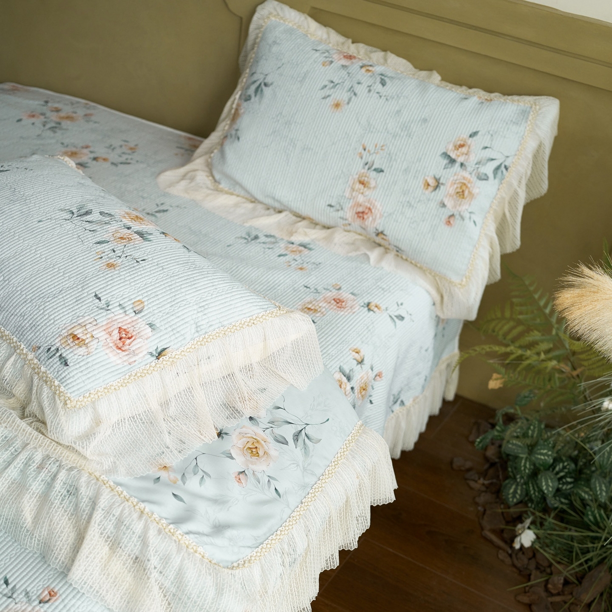 91家纺网 家纺一手货源 找家纺 源舜家纺 2026新款莱赛尔天丝床盖三件套夏被四件套 素瑾