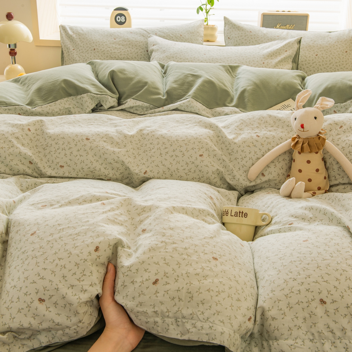 91家纺网 家纺一手货源 找家纺 雯雨家纺 2026春夏新款A类全棉有氧双层纱印花简约款四件套 雪妮