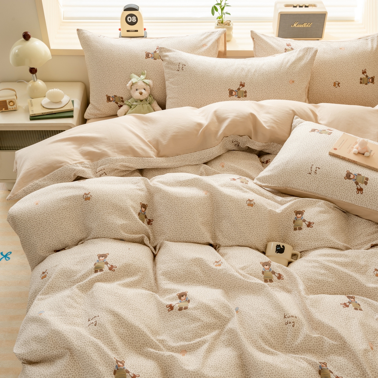 91家纺网 家纺一手货源 找家纺 雯雨家纺 2026春夏新款A类全棉有氧双层纱印花简约款四件套 朱迪熊-米